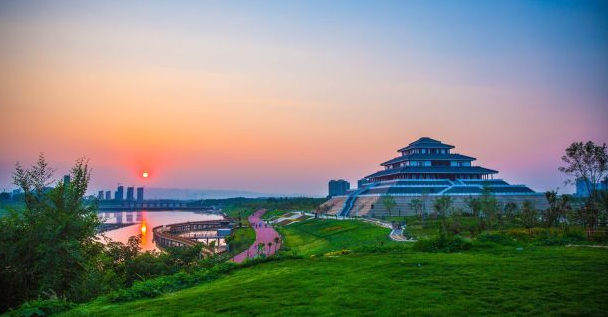 2020中原（鶴壁）食博會在朝歌公園舉辦